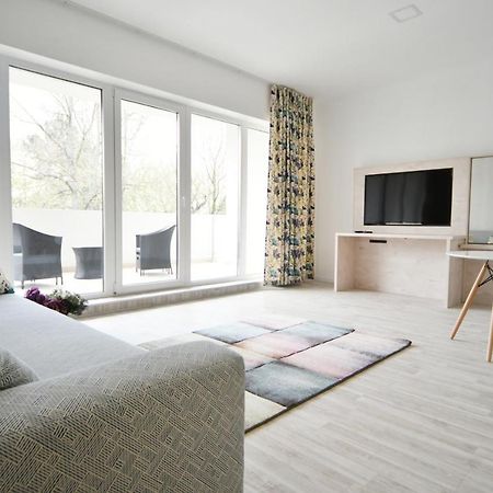 Moment Apartments Szolnok Exterior foto